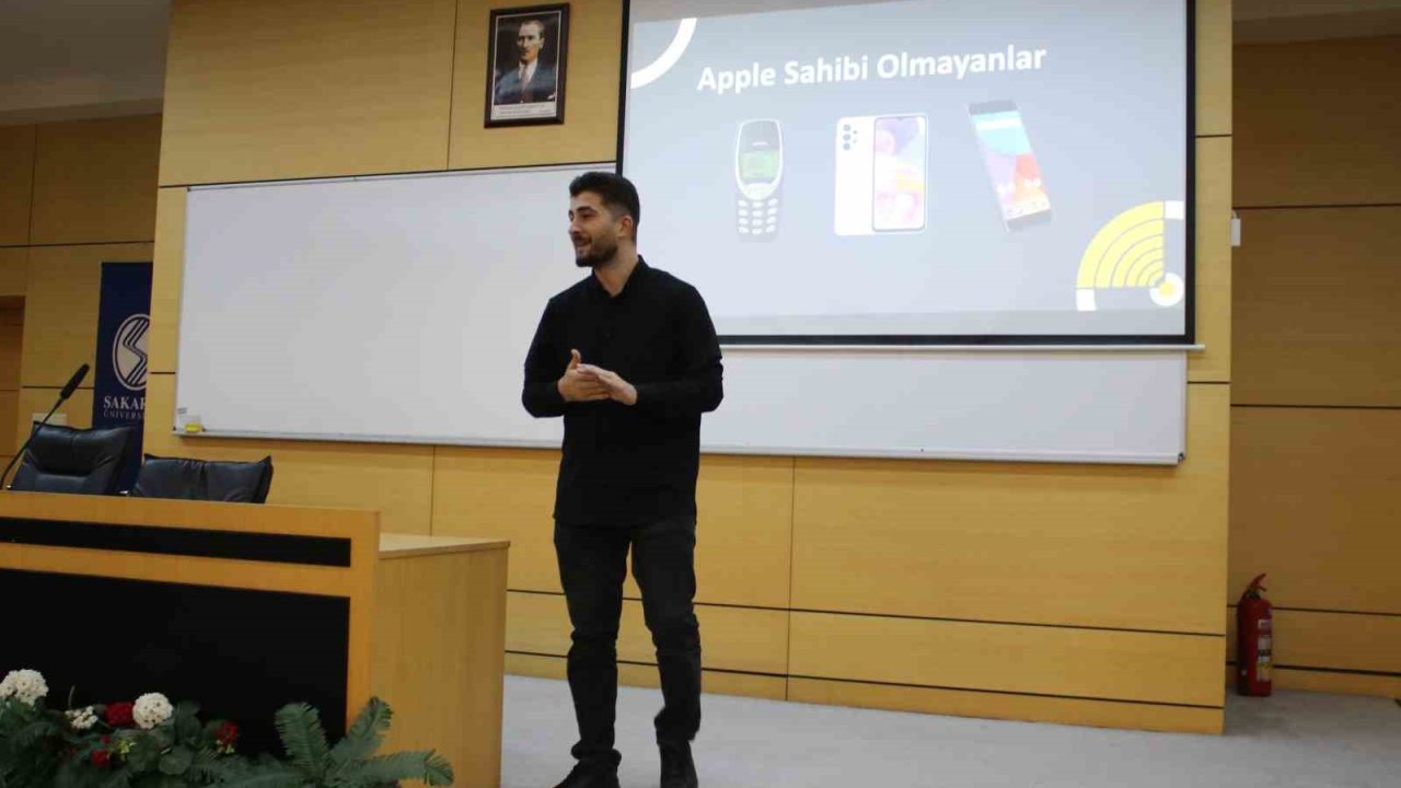 ‘İçerik Pazarlama Stratejileri ve Başarı Öyküsü’ başlıklı söyleşi SAÜ’de gerçekleştirildi