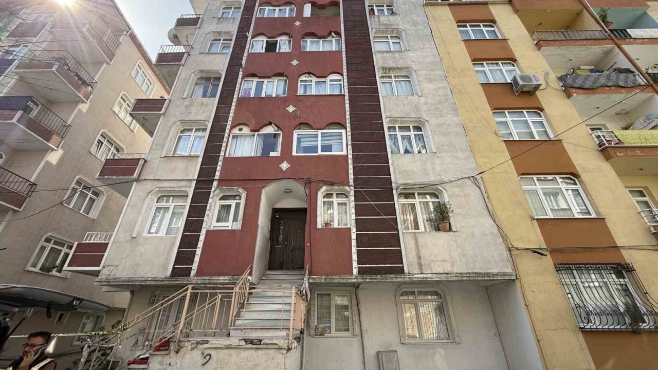 Güngören’de kolonlarından ses gelen 6 katlı bina inceleme yapıldı