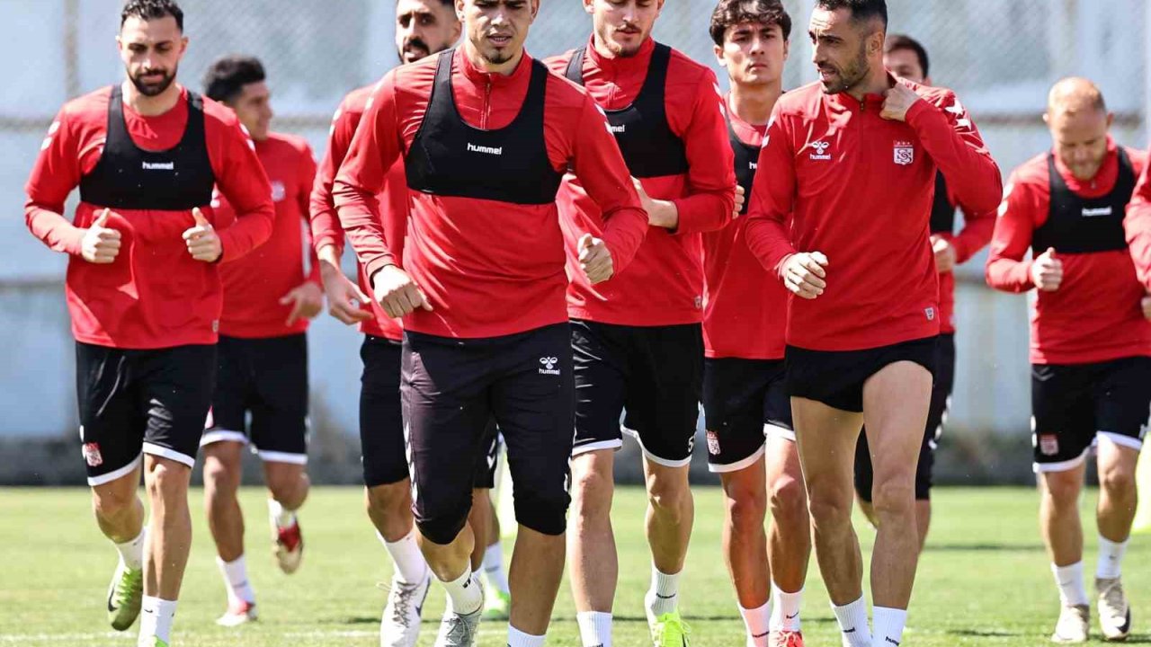 Sivasspor’da Antalyaspor maçının hazırlıkları devam ediyor