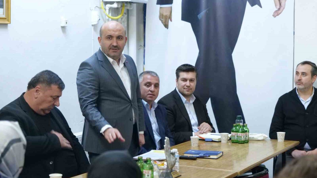 AK Parti Beylikova İlçe Teşkilatı, gelecek dönemi değerlendirdi