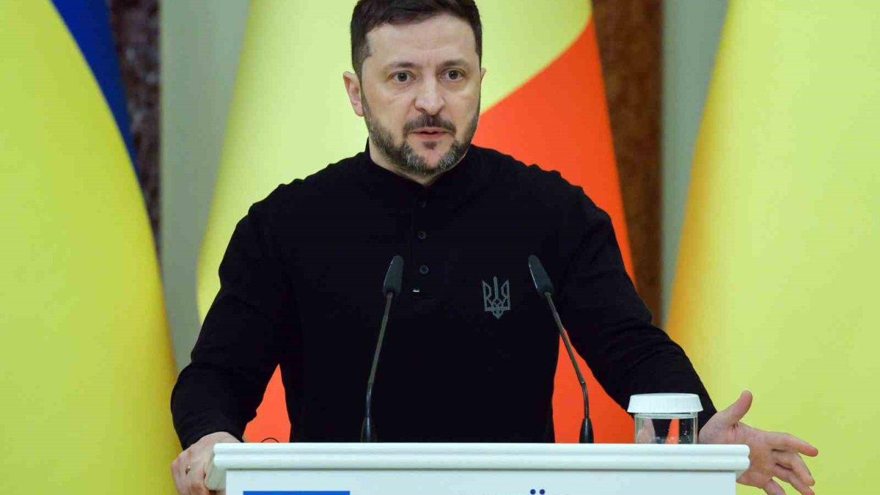 Zelenskiy: "Ateşkesin ardından her türlü formatta masaya oturmaya hazırız"