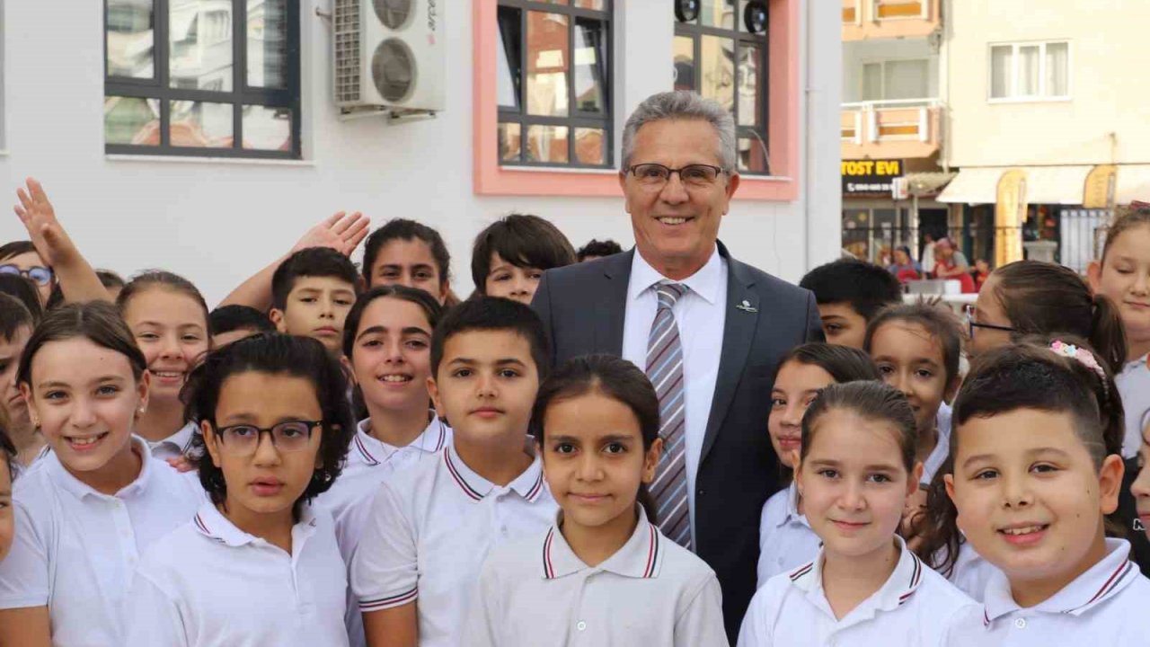 Başkan Tetik’ten 23 Nisan mesajı