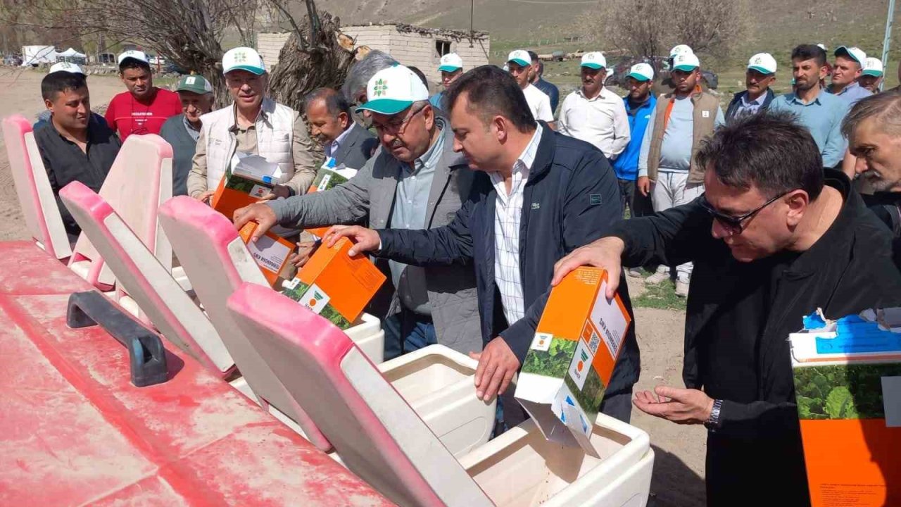 Kayseri Şeker’de 71. kampanya dönemi ekimlerine Develi ile devam edildi