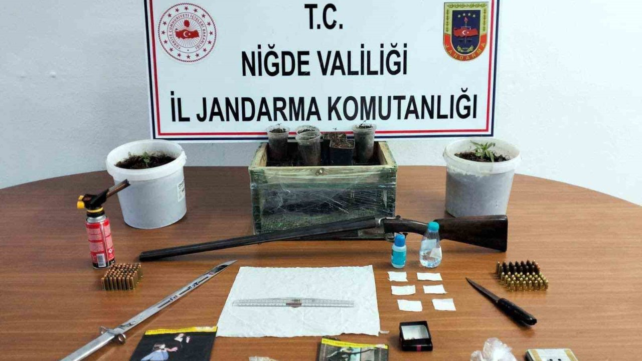 Niğde’de jandarmadan uyuşturucu ve kaçak ürün operasyonu