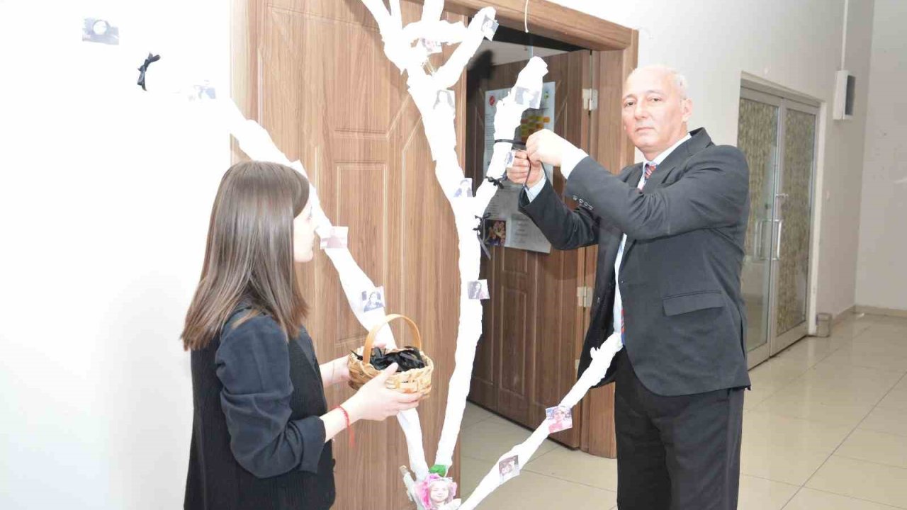 "Sessizliğin Sesi Ol" gösterisi büyük beğeni topladı