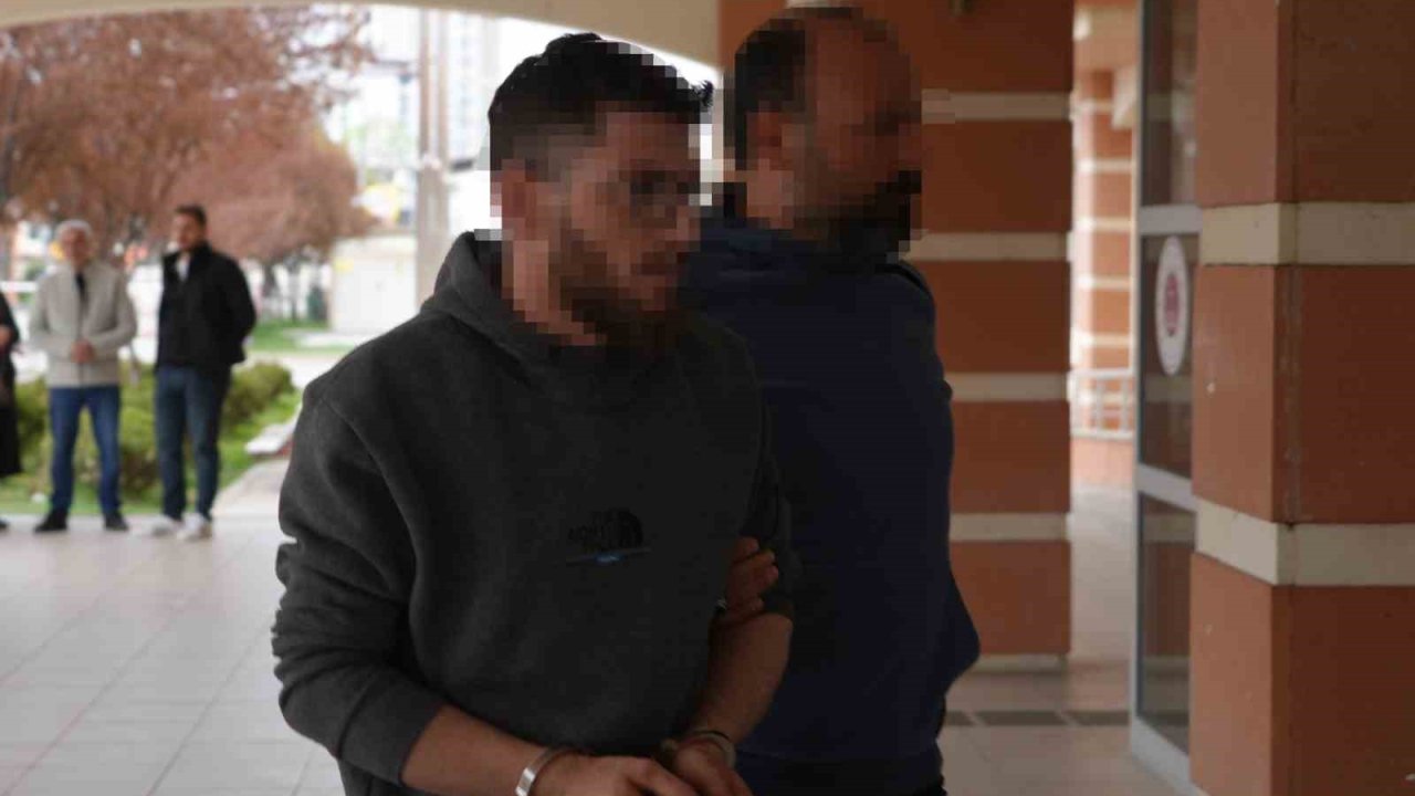 Uyuşturucu parası için araçta infaz edilmişti: Sanıkların yargılanmasına başlandı