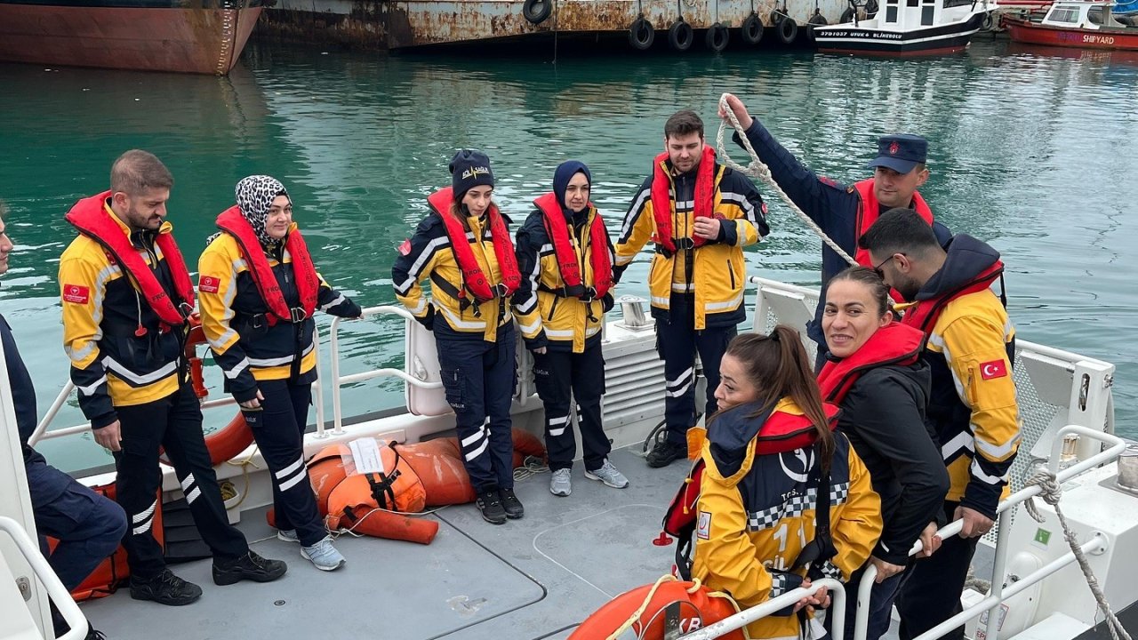 Karadeniz’de ’hayat kurtarma’ tatbikatı