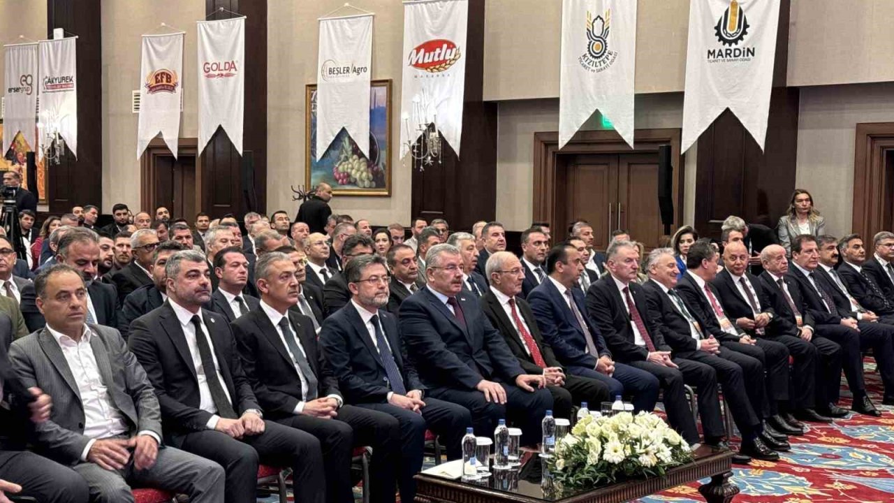 Tarım ve Orman Bakanı İbrahim Yumaklı, Mardin’de ’2025 Hasat Öncesi Hububat Kongresi’ne katıldı