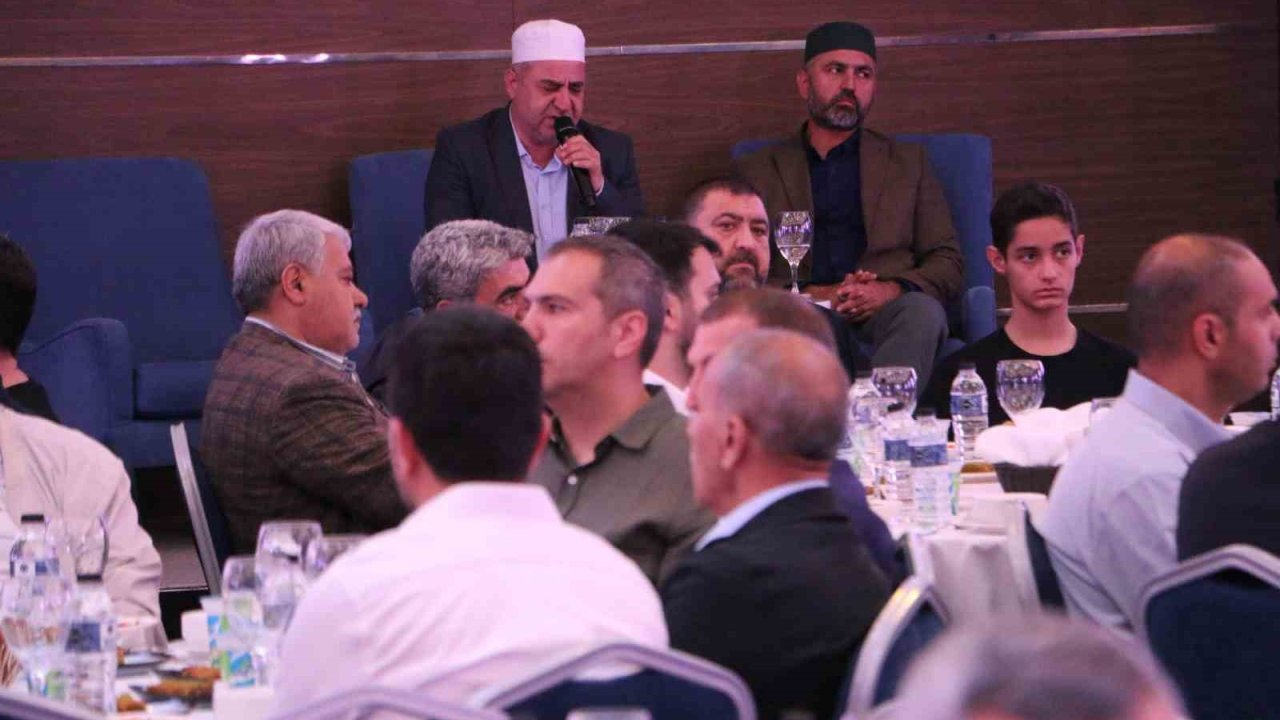 Binlerce kişi Diyarbakırlı hayırsever iş adamının mevlidinde bir araya geldi