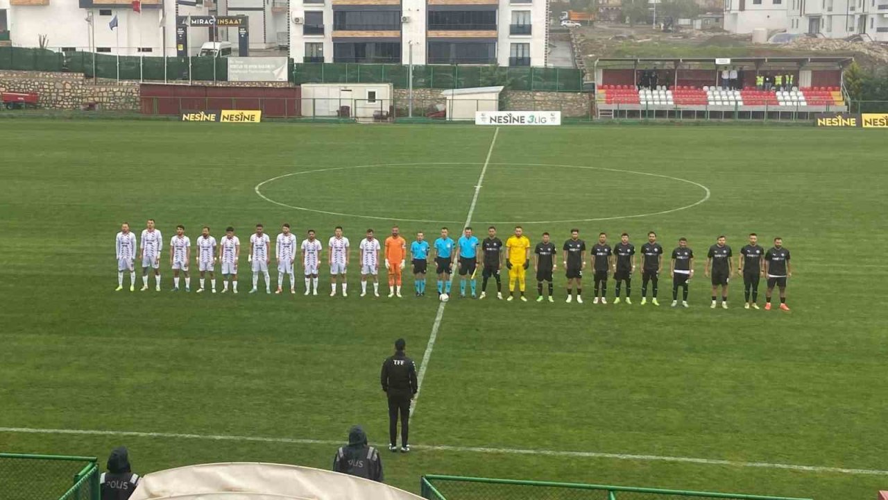 Nesine 3. Lig: 23 Elazığ FK: 1 - Kuşadasıspor: 1