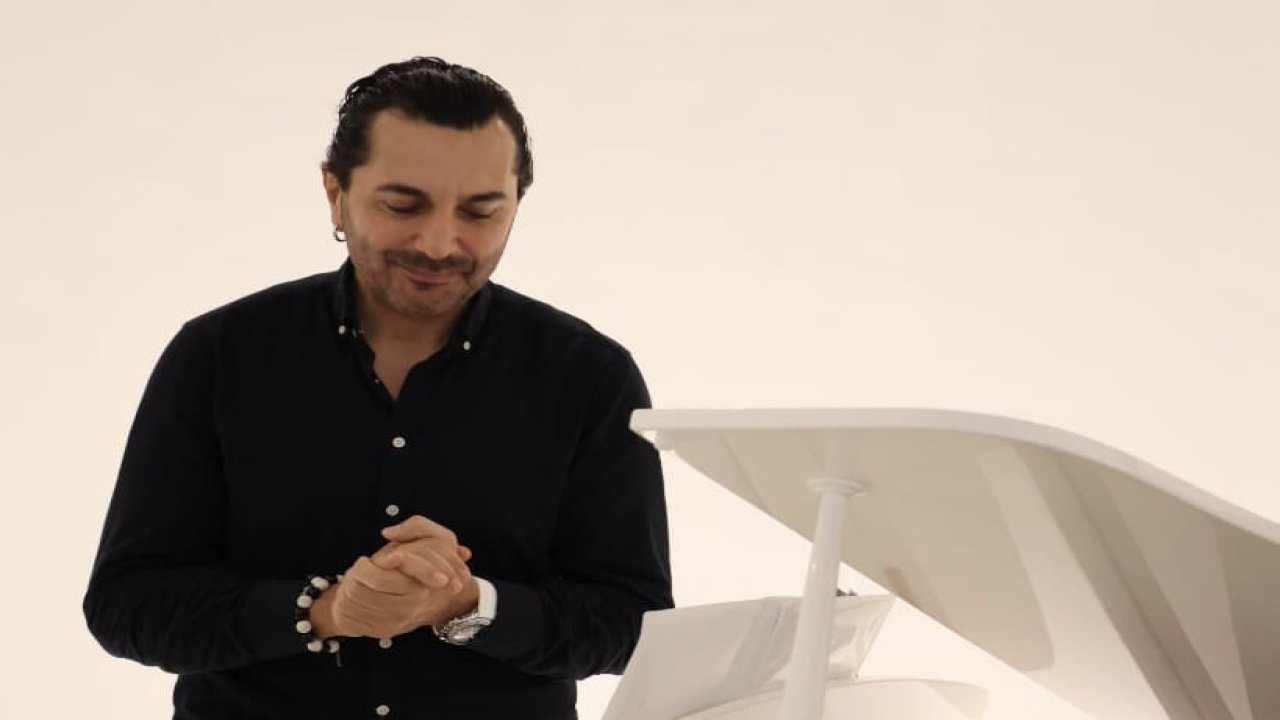 Çeşme’den dünyaya: Mustafa Boran Durgun’un eseri büyük ilgi görüyor