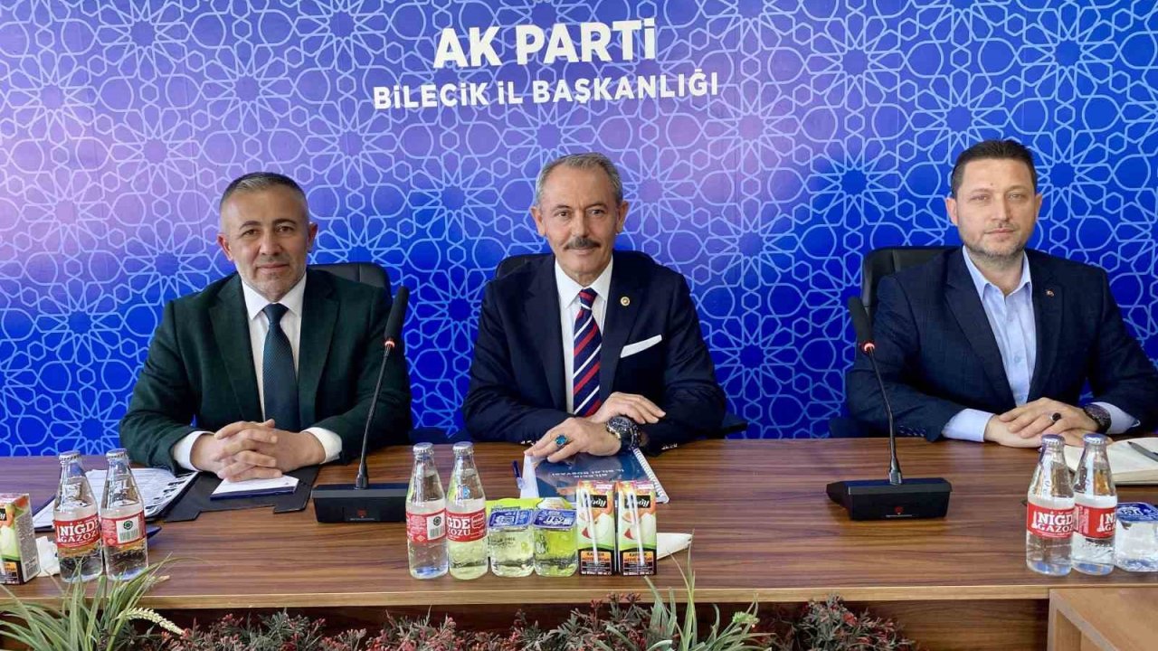Bilecik’te AK Parti’nin kararlılık ve dayanışma toplantısı