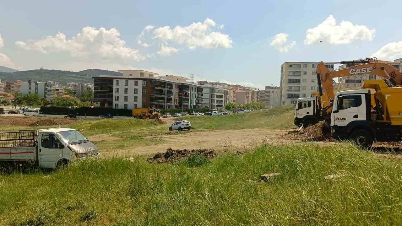 Aliağa Adliye Sarayı’nın temel kazısı başladı