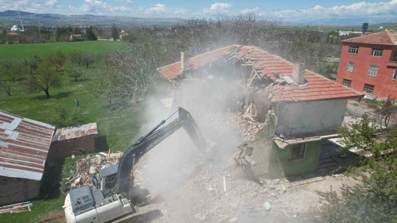 Elazığ’da ‘Çöken Binalara İlk Müdahale’ eğitimi