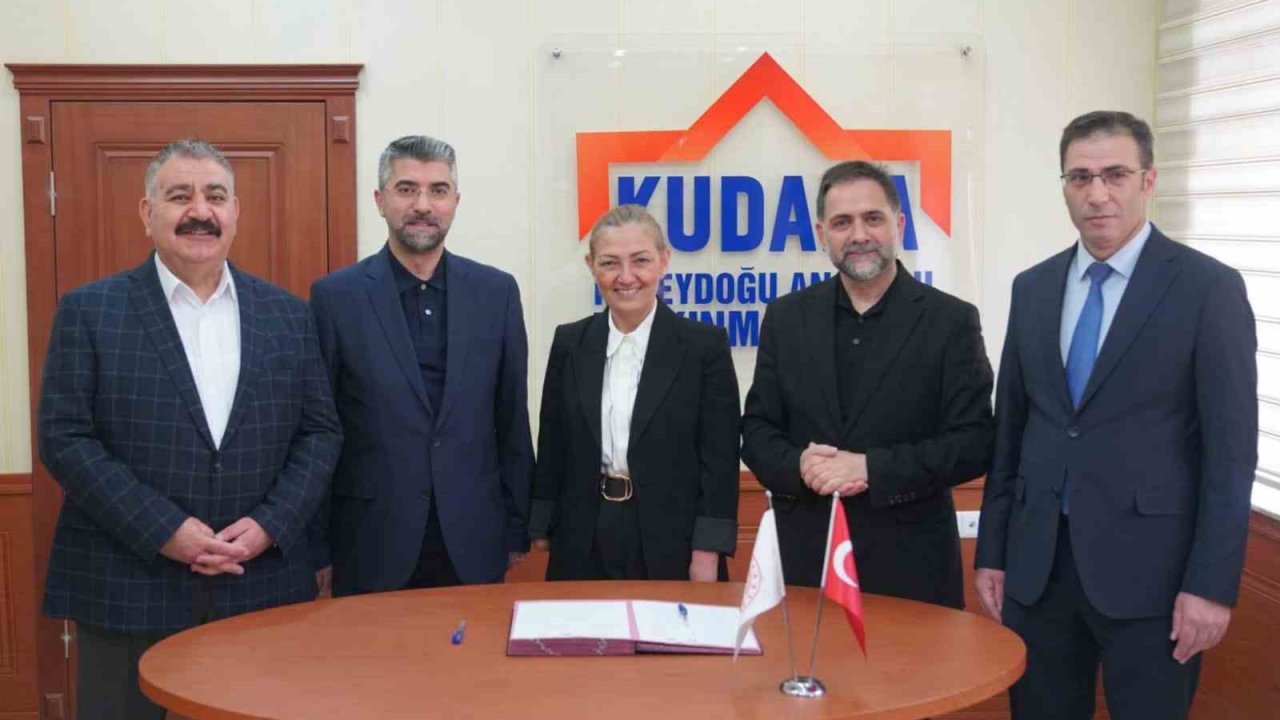 Başkan Uçar; " Sosyal gelişmeyi daha fazla destekleyeceğiz"