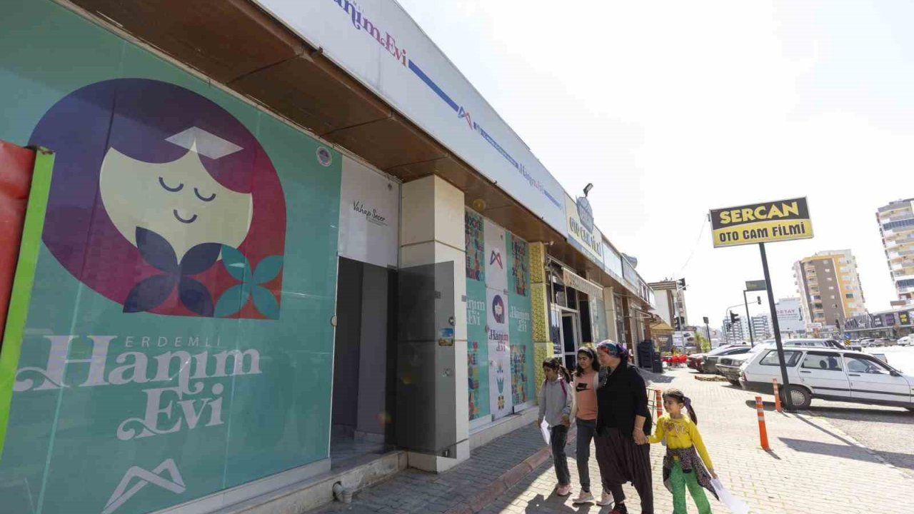 Erdemli’de kadınlar için ’hanım evi’ hizmete açıldı