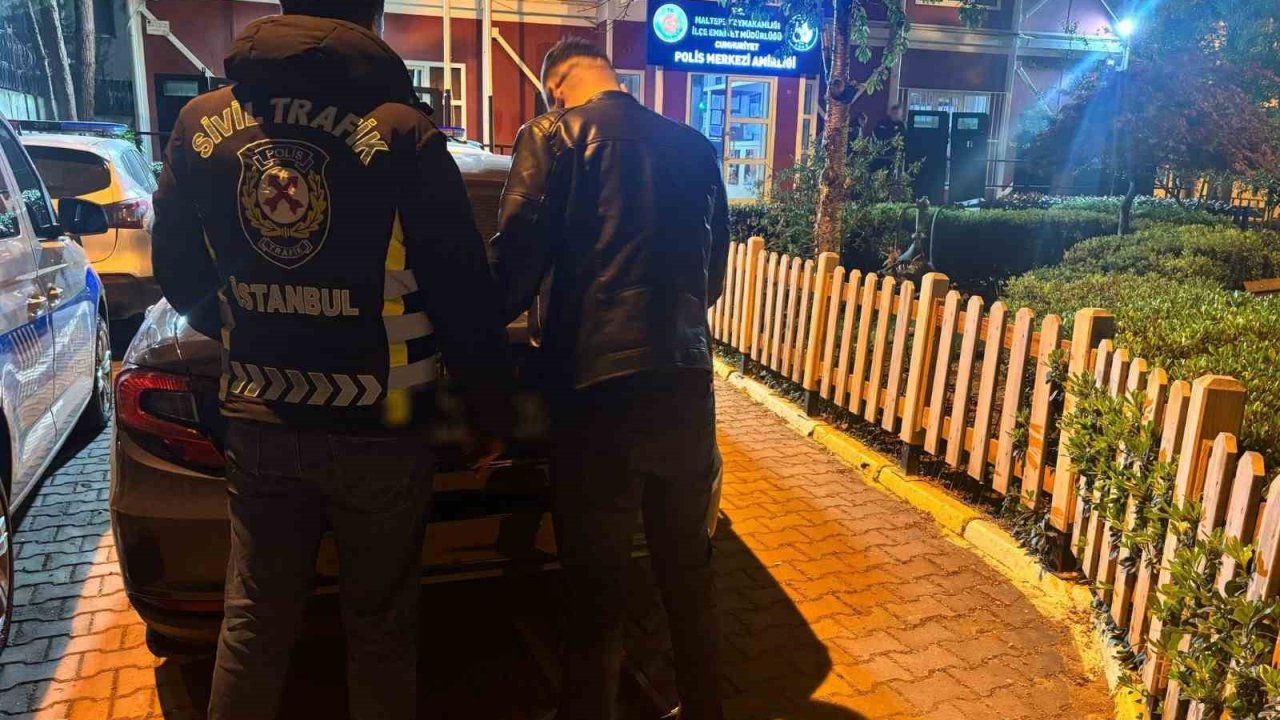 Maltepe’de ambulansa yol vermeyen ehliyetsiz sürücüye para cezası