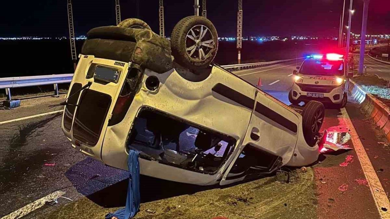 Ağrı’da Trafik Kazası: Kamyonet devrildi, 2 yaralı