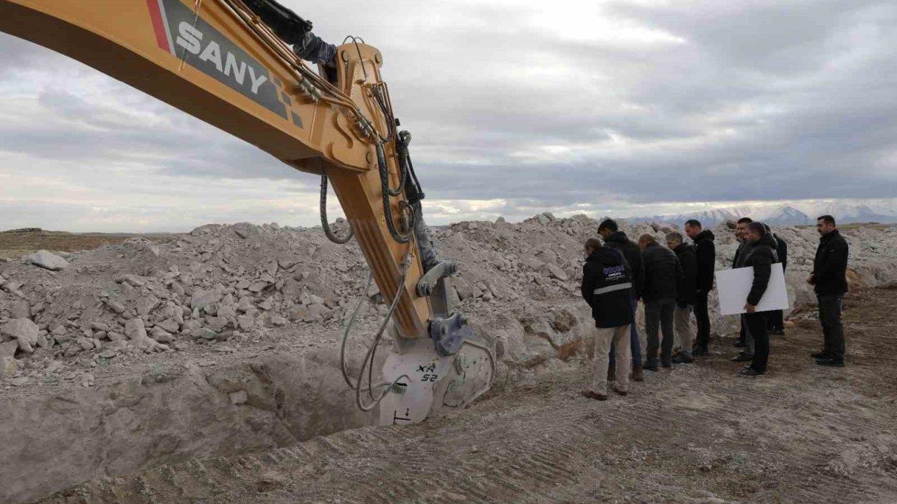 Niğde 2. OSB’de altyapı çalışmaları hızla sürüyor