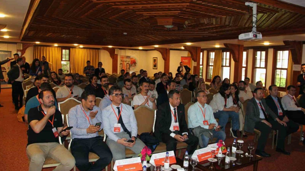 Acil Tıp Camiası MSKÜ öncülüğünde Akyaka’da buluştu