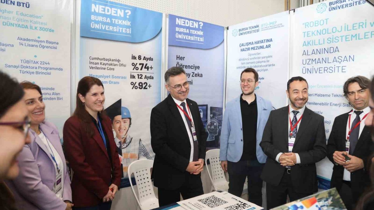 BTÜ Marmara Kariyer Fuarı’nda ilgi gördü