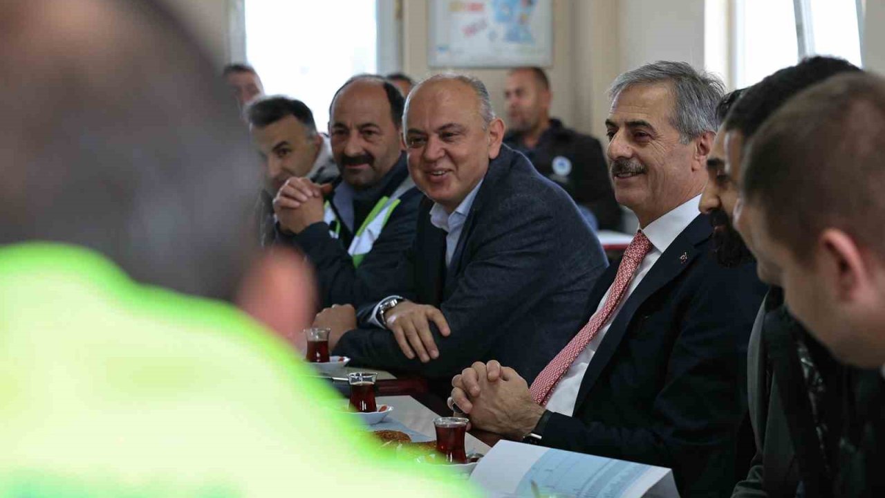 Başkan Alemdar, "Geçtiğimiz yılın üzerinde asfalt çalışmasını şehrimizde hayata geçireceğiz"