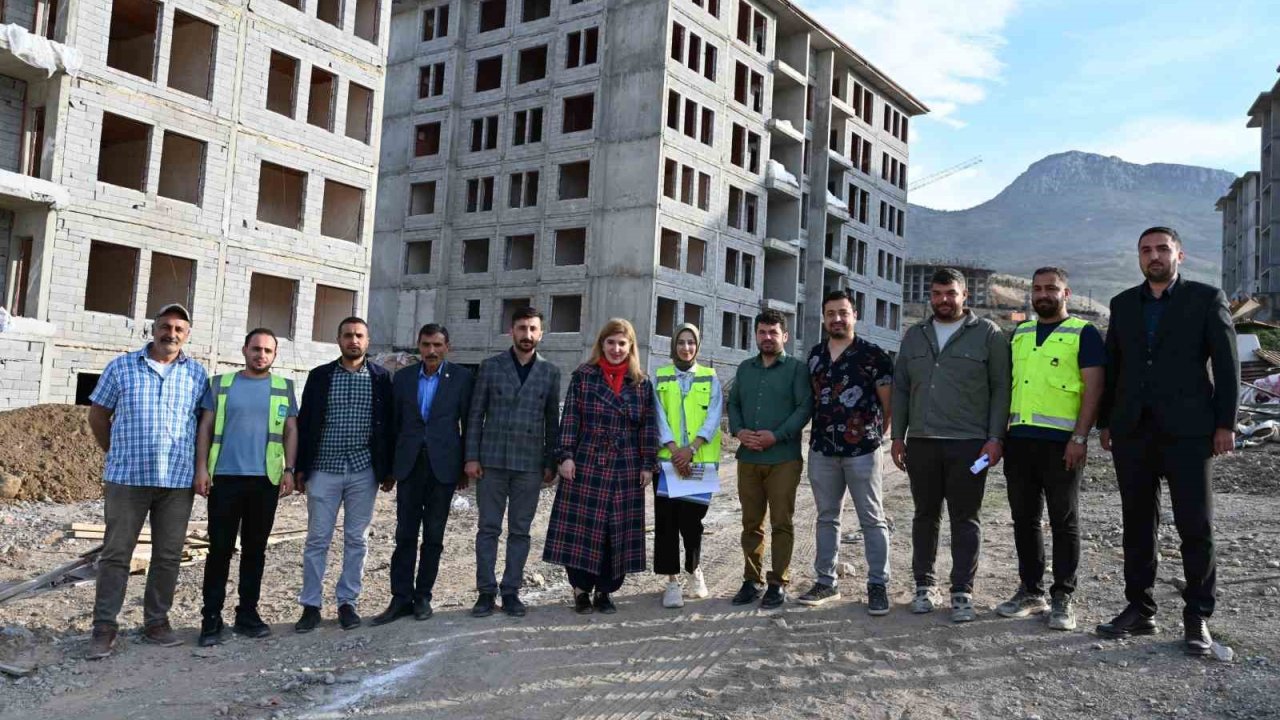 Milletvekili Ölmeztoprak, TOKİ konutlarını inceledi