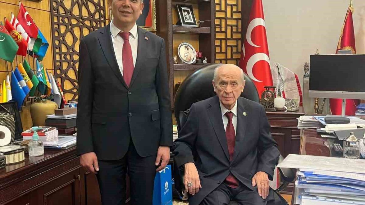 Başkan Durgut, MHP lideri Bahçeli’ye geçmiş olsun dileklerini sundu