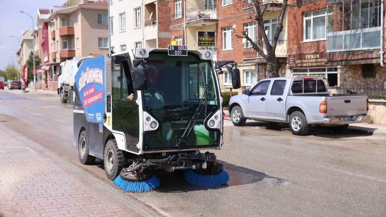 Odunpazarı’nda baharın kahramanları temizlik seferberliği başlattı