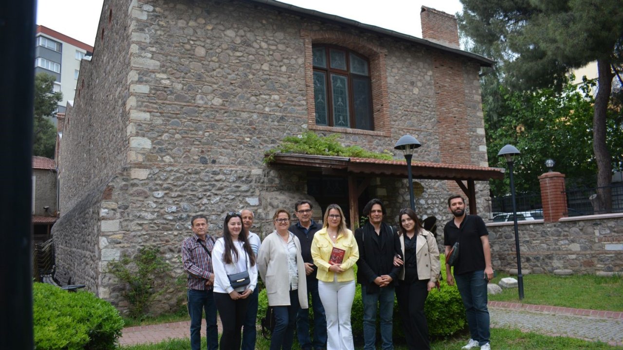 EÜ Etnografya Müzesinde sanat yapay zekayla buluştu