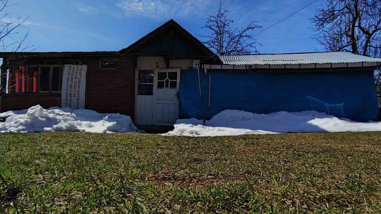 Aynı eve 2 yıl içinde 5. kez ayı girdi, ev savaş alanına döndü