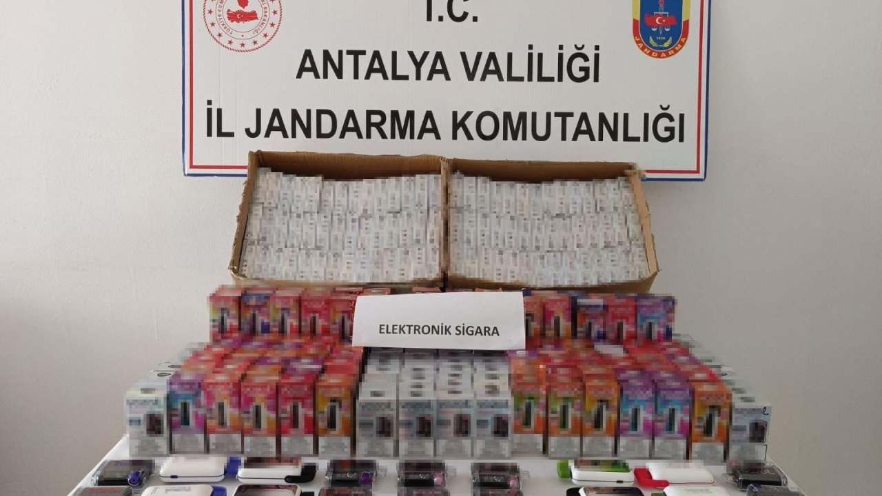 Gazipaşa’da 850 adet kaçak elektronik sigara ele geçirildi