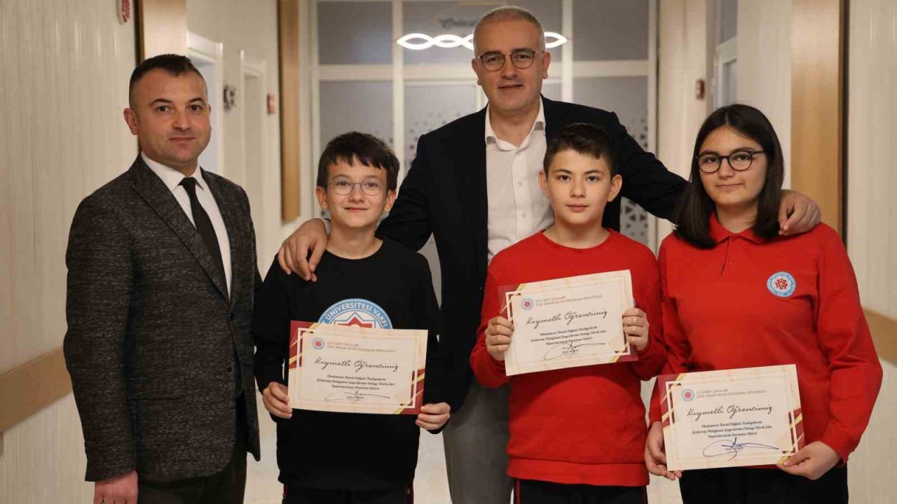 Uluslararası Kanguru Fen sınavlarında CÜ Vakfı Okulları rüzgarı esti