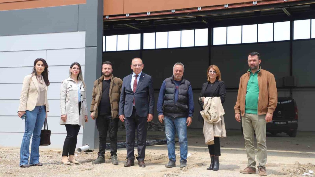 Başkan Akın’dan Selvilitepe Spor Kompleksi’nde inceleme