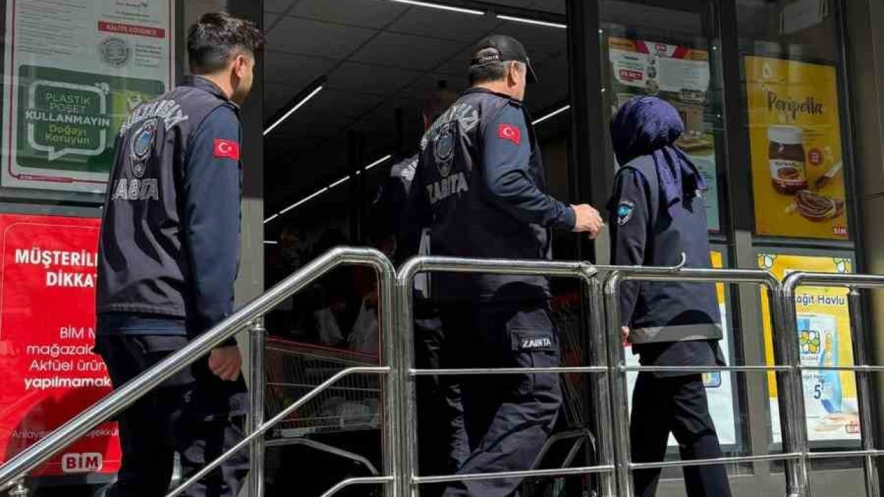 Sultangazi’de marketlerde sıkı denetim
