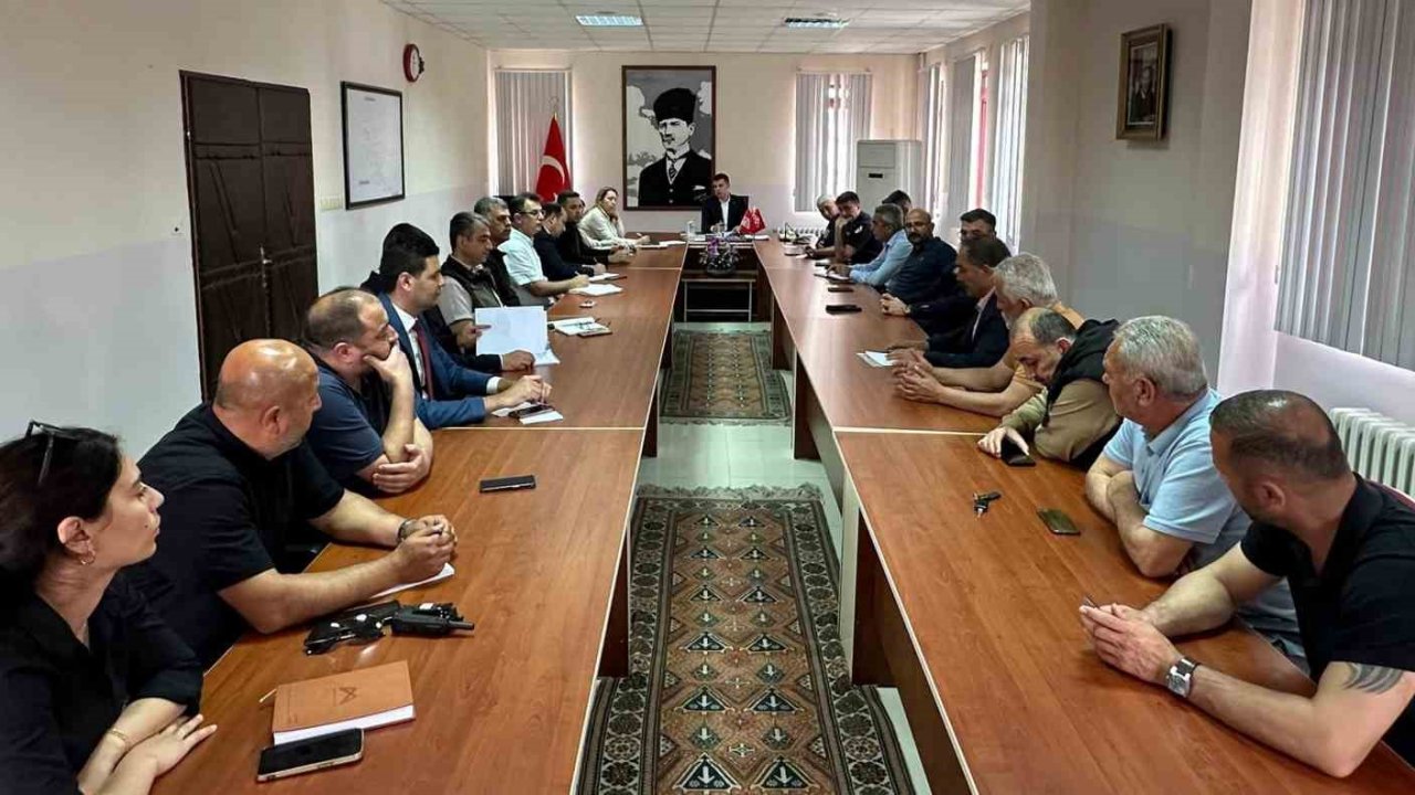 Mut’ta kayısı sezonu değerlendirme toplantısı