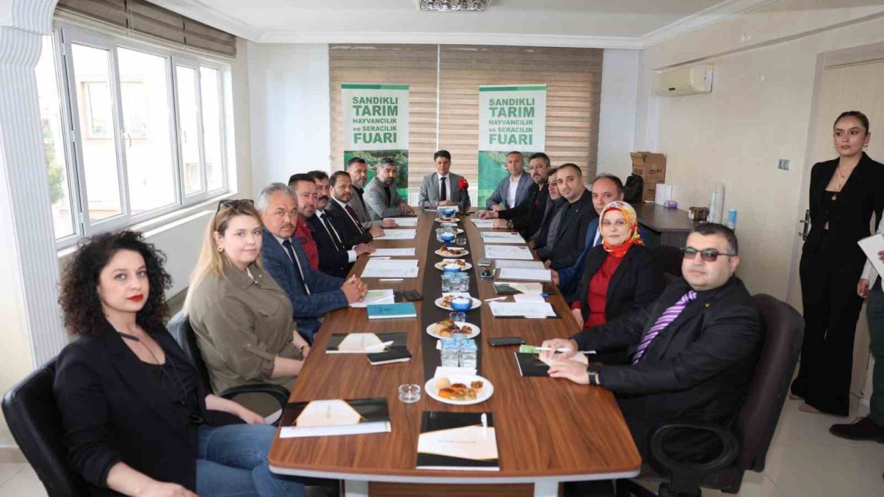 Sandıklı tarım ve yayvancılığın kalbi olmaya hazırlanıyor