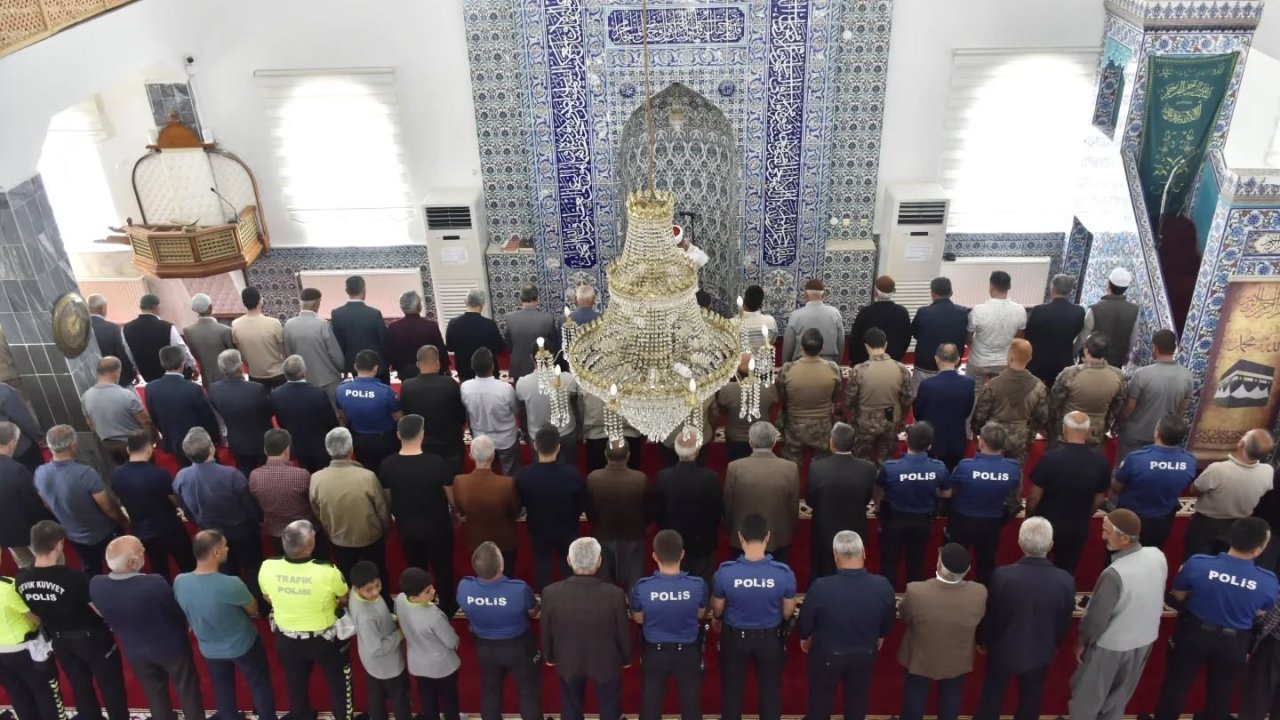 Adıyaman’da şehit polisler için mevlit okutuldu