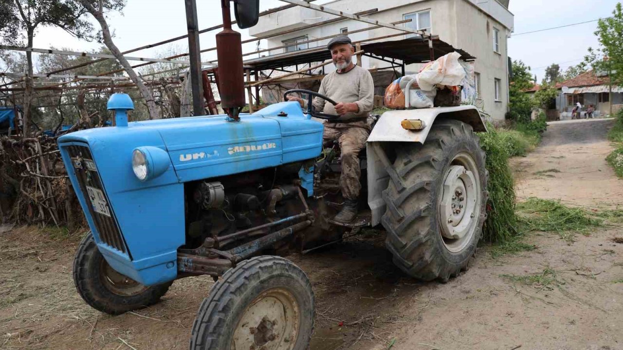 Ahmet Dede, gençliğini toprağa ve çiftçiliğe borçlu