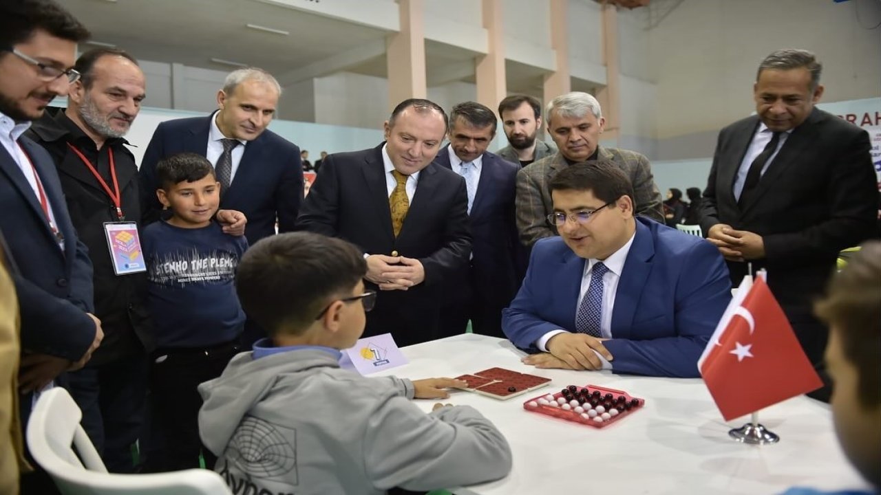 Erzurum’da akıl ve zekâ oyunları turnuvası