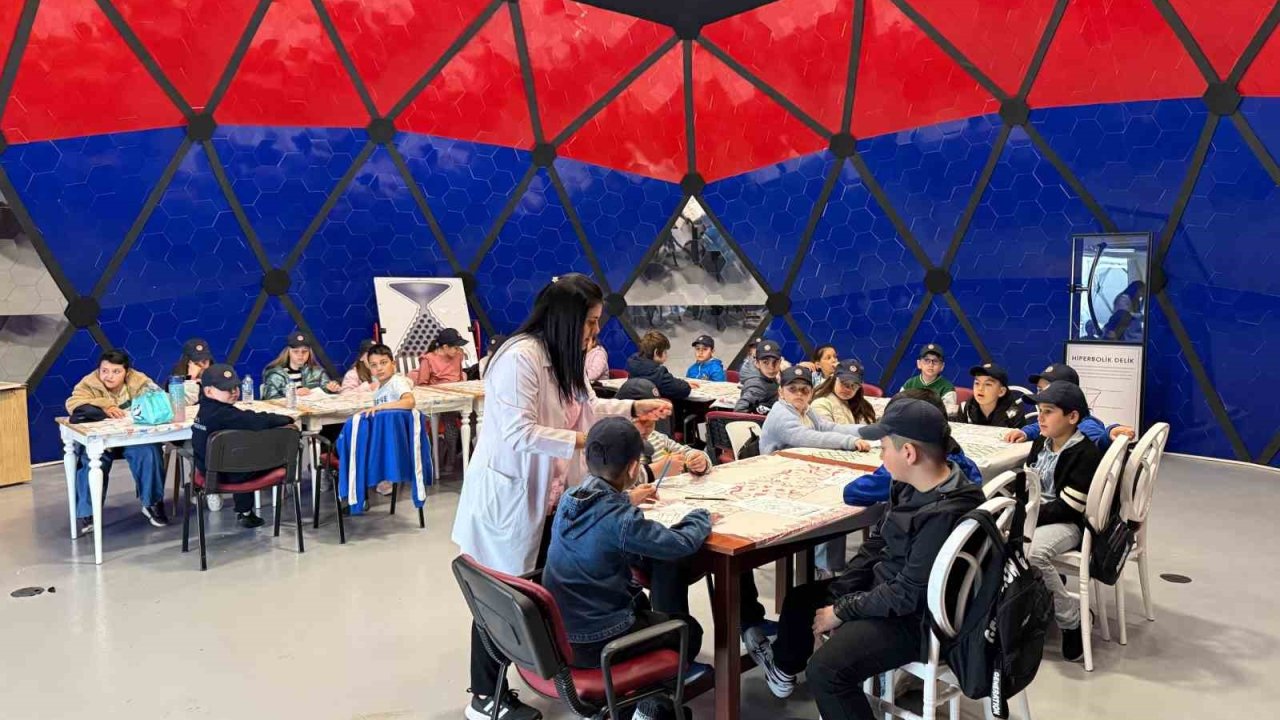 Karabük Bilim Merkezi çevre illerin de ilgi odağı oldu