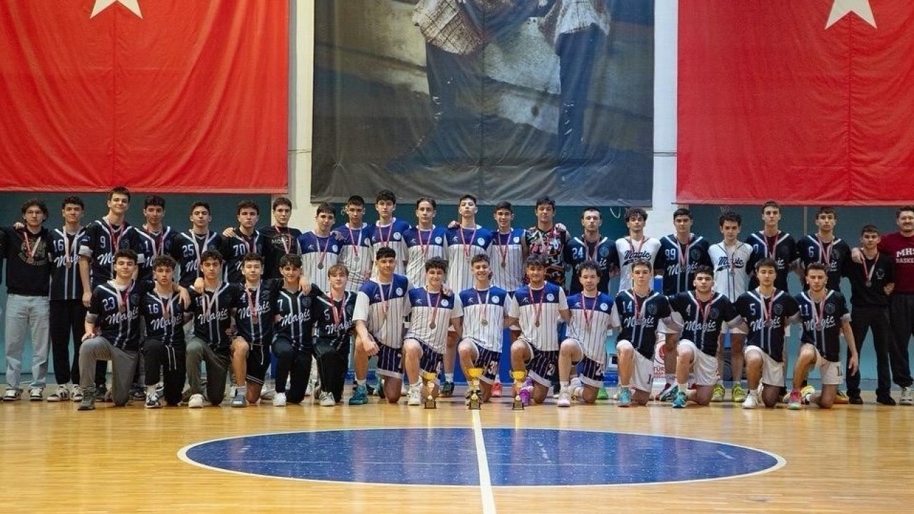 Magic Hands Spor Kulübü, U18 2. Küme Ligi’nde üç takımıyla dereceye girdi