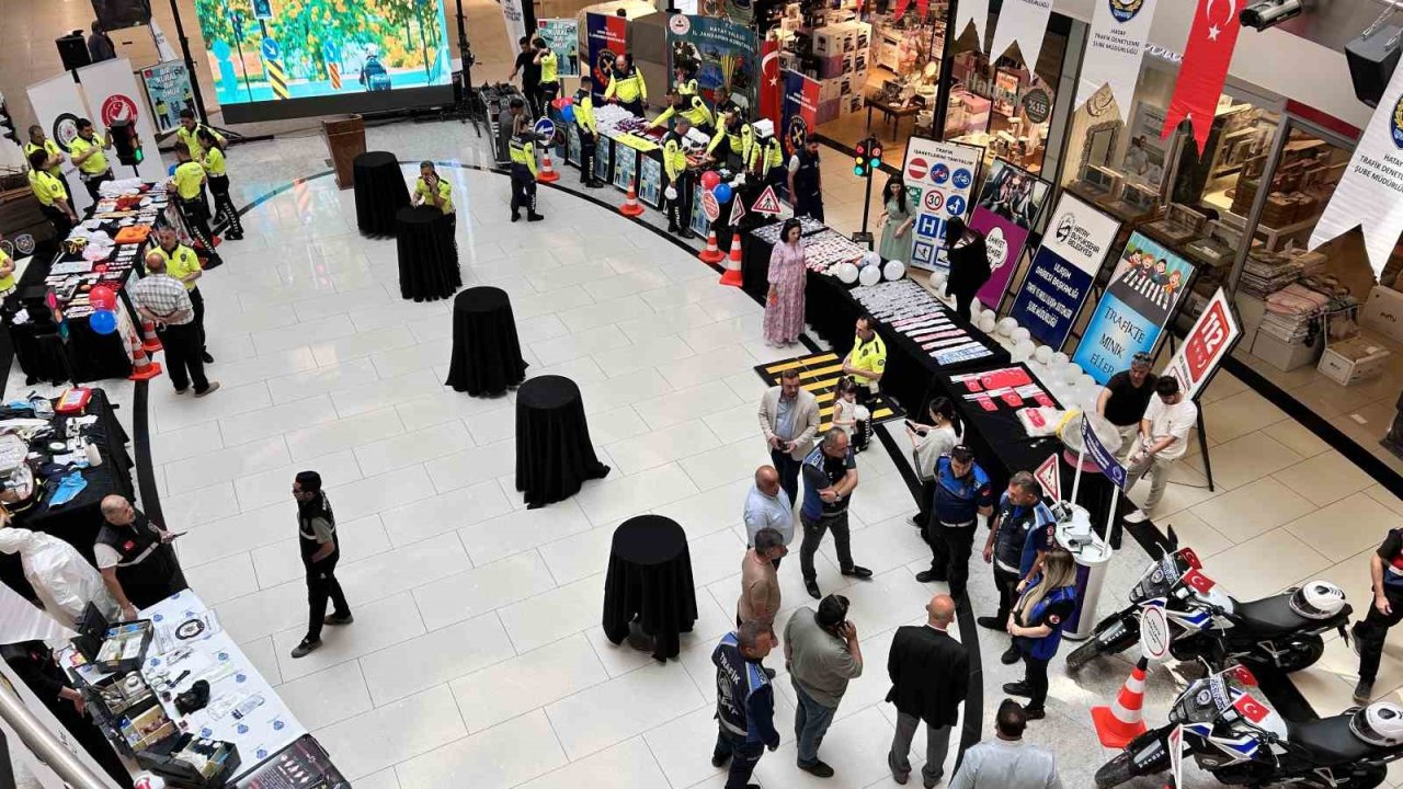 Hatay’da vatandaşlara trafik eğitimi verildi