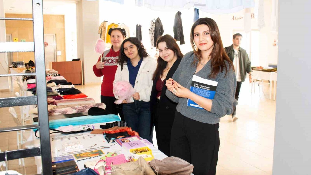 Anadolu Üniversitesi İBF’de İleri Takas pazarı kuruldu