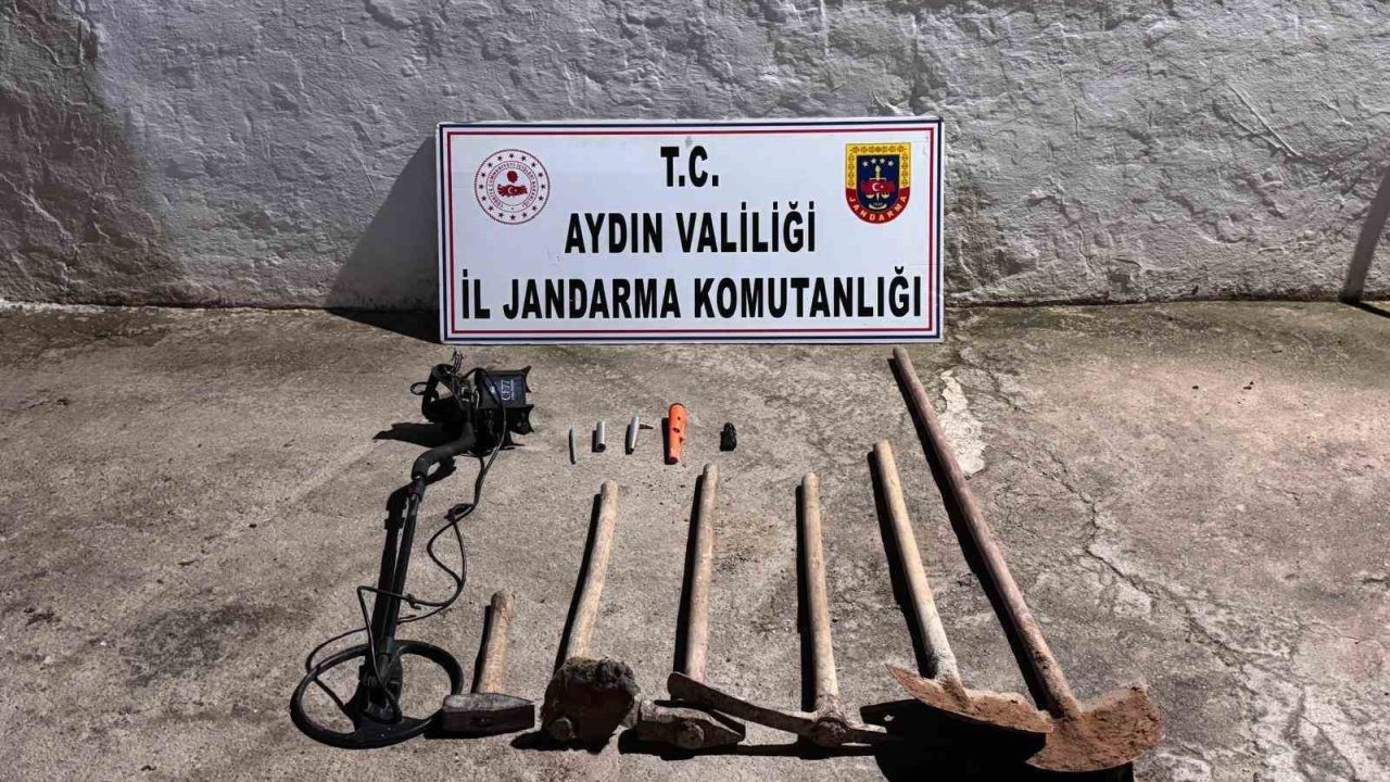 Kaçak kazı yaparken suçüstü yakalandılar