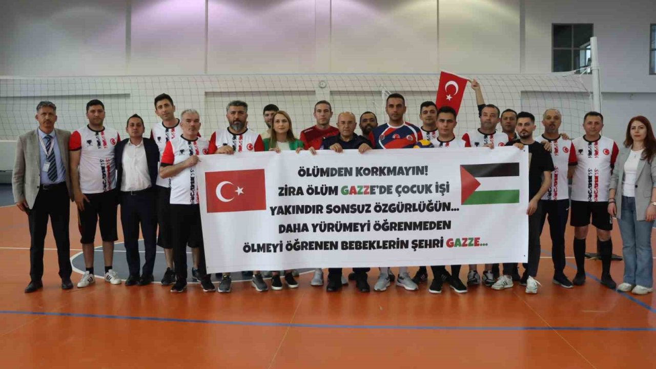 Sağlıkçılardan ’Filistin’ hassasiyeti