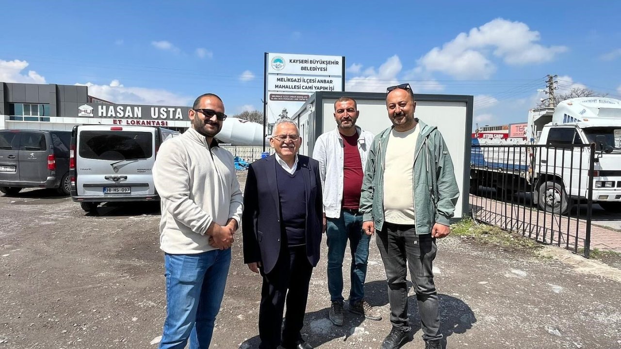 Başkan Büyükkılıç, Anbar’da cami inşaatını inceledi