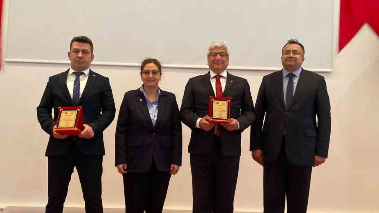 Kastamonu Üniversitesi İktisadi ve İdari Bilimler Fakültesi’ne proje ödülü