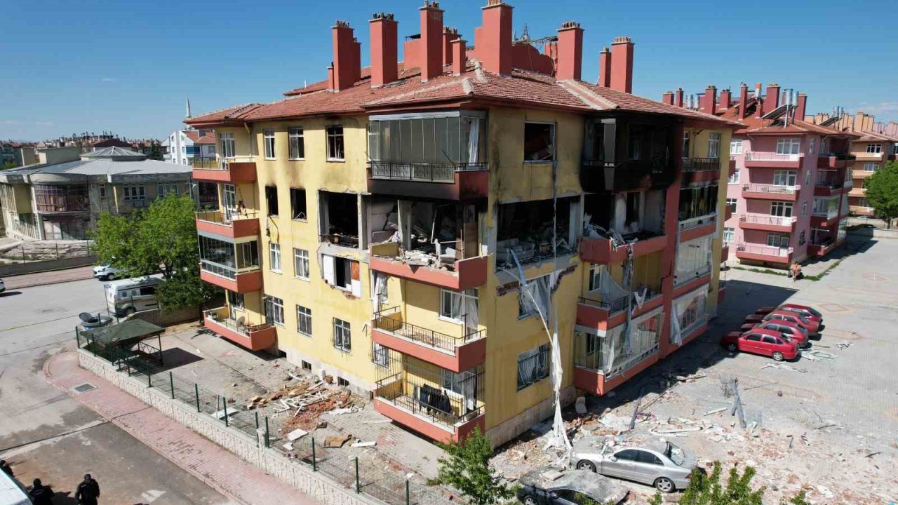 Doğalgaz patlamasının sebebi kesilen borudan sızan gaz çıktı