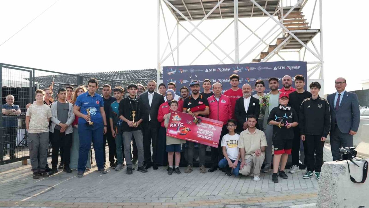 Büyükşehir Belediyesinin dron takımları TEKNOFEST’te başarıyla ilerliyor